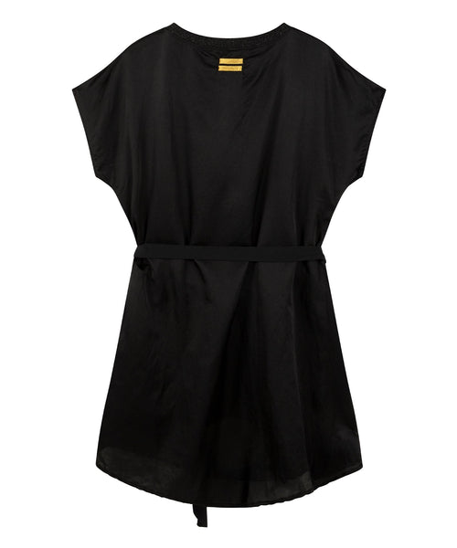 Back of the women A-line mini dress with belt made of silk in the color black