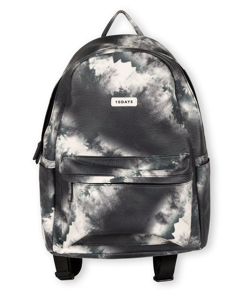 Women backpack tie dye